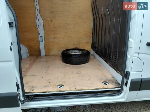 Білий Рено Мастєр, об'ємом двигуна 2.3 л та пробігом 80 тис. км за 20900 $, фото 17 на Automoto.ua