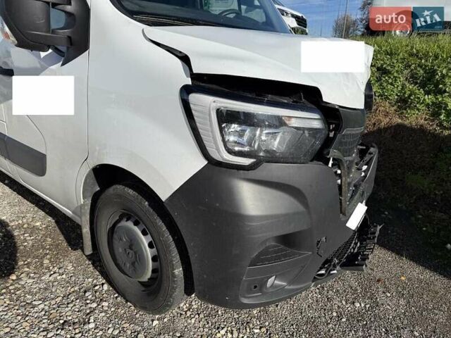 Белый Рено Мастер, объемом двигателя 0 л и пробегом 87 тыс. км за 17500 $, фото 4 на Automoto.ua