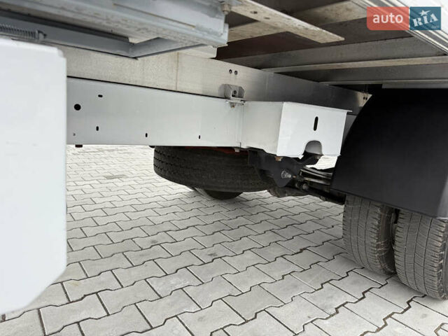 Белый Рено Мастер, объемом двигателя 0 л и пробегом 199 тыс. км за 26500 $, фото 25 на Automoto.ua