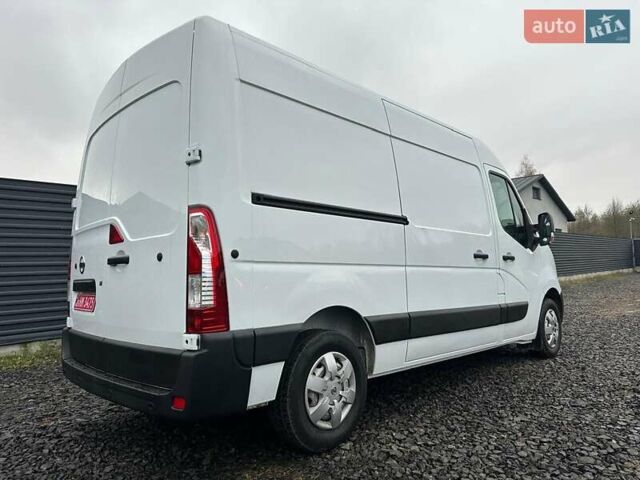 Белый Рено Мастер, объемом двигателя 2.3 л и пробегом 191 тыс. км за 19599 $, фото 1 на Automoto.ua