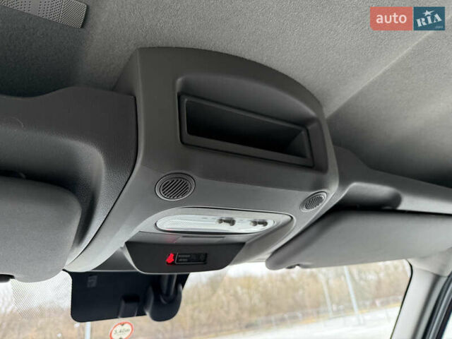 Белый Рено Мастер, объемом двигателя 0 л и пробегом 199 тыс. км за 26500 $, фото 46 на Automoto.ua