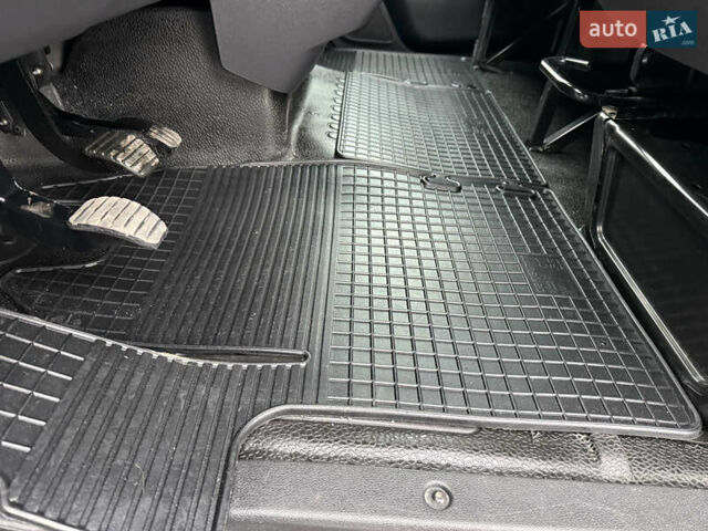 Белый Рено Мастер, объемом двигателя 0 л и пробегом 199 тыс. км за 26500 $, фото 41 на Automoto.ua