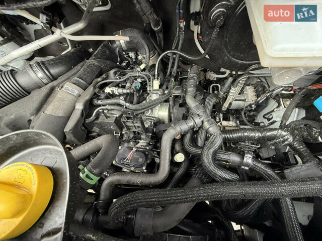 Білий Рено Мастєр, об'ємом двигуна 2.3 л та пробігом 105 тис. км за 24200 $, фото 43 на Automoto.ua