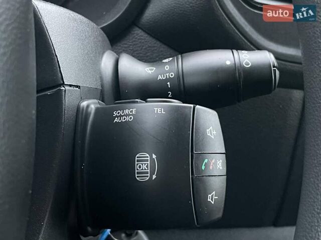 Белый Рено Мастер, объемом двигателя 2.3 л и пробегом 227 тыс. км за 24155 $, фото 42 на Automoto.ua