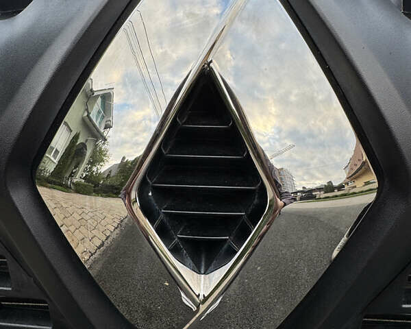 Білий Рено Мастєр, об'ємом двигуна 2.3 л та пробігом 95 тис. км за 27000 $, фото 5 на Automoto.ua