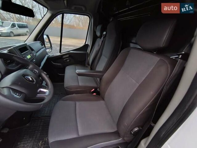 Білий Рено Мастєр, об'ємом двигуна 2.3 л та пробігом 204 тис. км за 25677 $, фото 38 на Automoto.ua