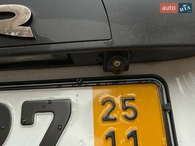 Белый Рено Мастер, объемом двигателя 2.3 л и пробегом 185 тыс. км за 23850 $, фото 44 на Automoto.ua