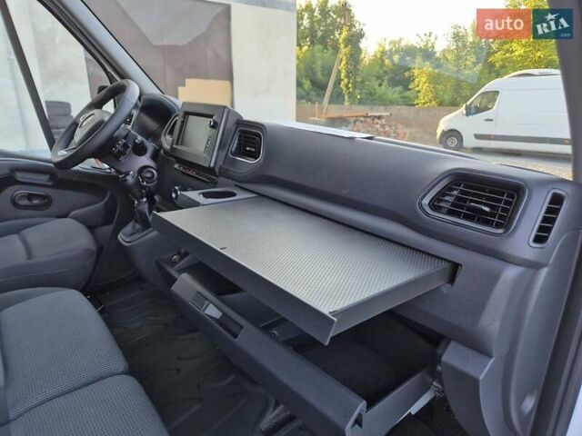 Білий Рено Мастєр, об'ємом двигуна 2.3 л та пробігом 147 тис. км за 21700 $, фото 15 на Automoto.ua