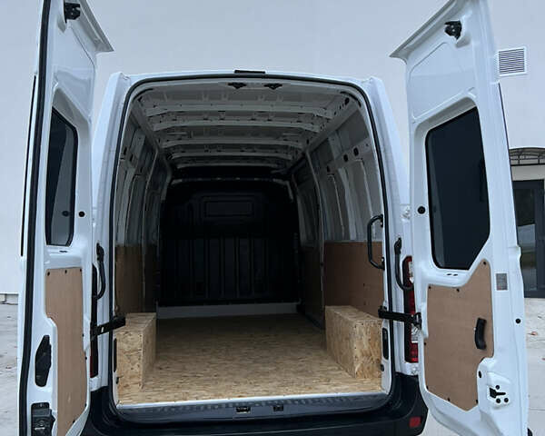 Белый Рено Мастер, объемом двигателя 2.3 л и пробегом 166 тыс. км за 20900 $, фото 36 на Automoto.ua