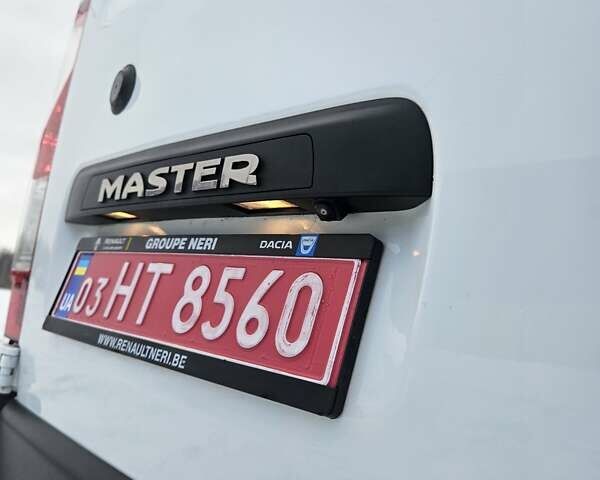 Белый Рено Мастер, объемом двигателя 2.3 л и пробегом 199 тыс. км за 21300 $, фото 13 на Automoto.ua