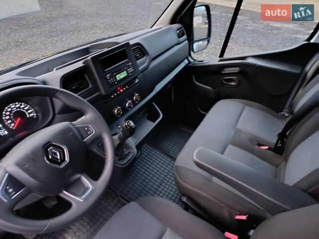 Білий Рено Мастєр, об'ємом двигуна 2.3 л та пробігом 204 тис. км за 25677 $, фото 32 на Automoto.ua