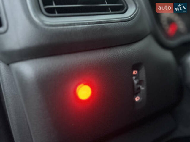 Білий Рено Мастєр, об'ємом двигуна 0 л та пробігом 178 тис. км за 25900 $, фото 43 на Automoto.ua