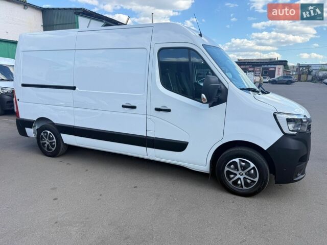 Белый Рено Мастер, объемом двигателя 2.3 л и пробегом 243 тыс. км за 19300 $, фото 7 на Automoto.ua