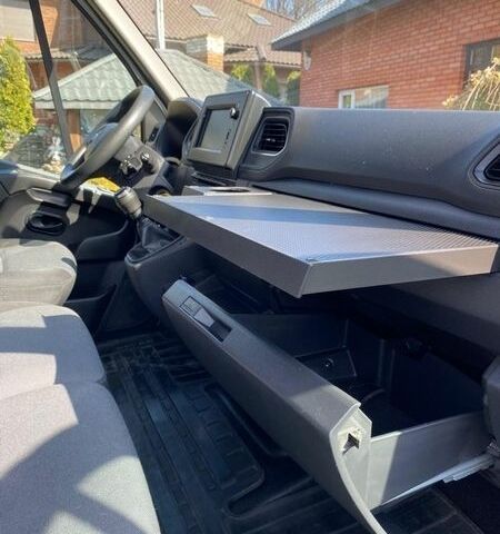 Белый Рено Мастер, объемом двигателя 2.3 л и пробегом 130 тыс. км за 18700 $, фото 17 на Automoto.ua