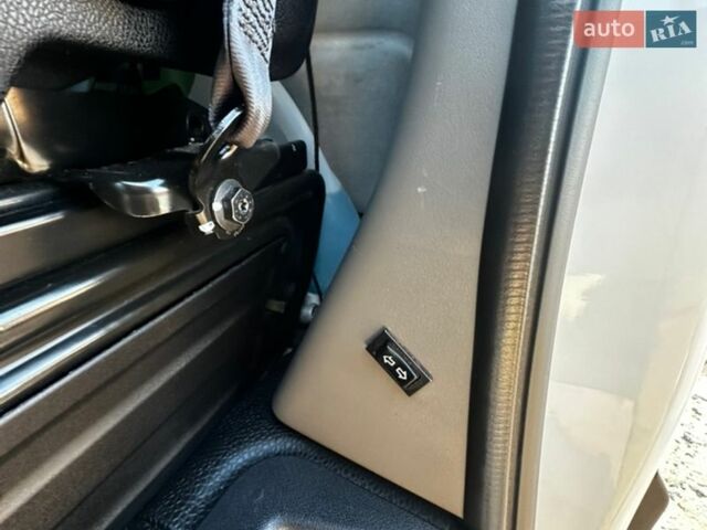 Білий Рено Мастєр, об'ємом двигуна 2.3 л та пробігом 264 тис. км за 30000 $, фото 16 на Automoto.ua