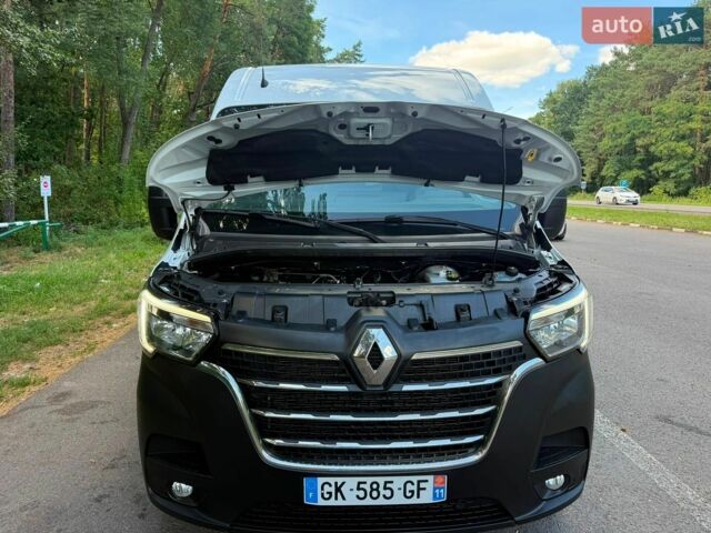 Белый Рено Мастер, объемом двигателя 2.3 л и пробегом 239 тыс. км за 21550 $, фото 34 на Automoto.ua