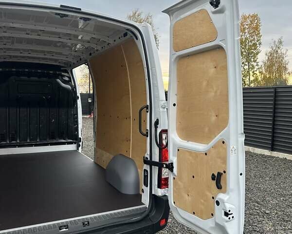 Білий Рено Мастєр, об'ємом двигуна 2.3 л та пробігом 198 тис. км за 19999 $, фото 15 на Automoto.ua