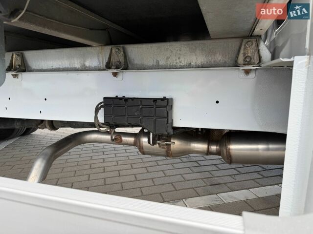 Белый Рено Мастер, объемом двигателя 2.3 л и пробегом 246 тыс. км за 27300 $, фото 27 на Automoto.ua