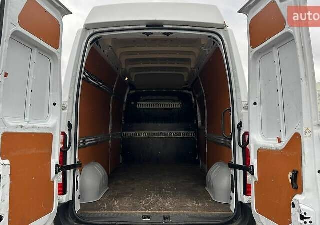 Білий Рено Мастєр, об'ємом двигуна 2.3 л та пробігом 195 тис. км за 19500 $, фото 11 на Automoto.ua