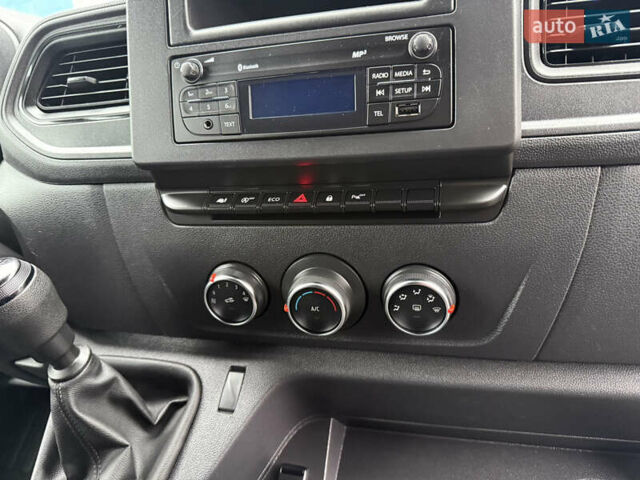 Белый Рено Мастер, объемом двигателя 2.3 л и пробегом 119 тыс. км за 23800 $, фото 15 на Automoto.ua