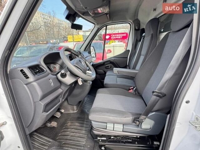 Белый Рено Мастер, объемом двигателя 2.3 л и пробегом 239 тыс. км за 23900 $, фото 9 на Automoto.ua