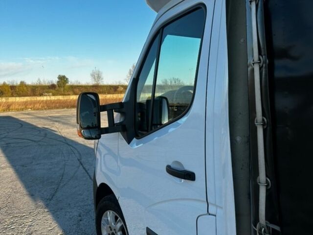 Белый Рено Мастер, объемом двигателя 2.3 л и пробегом 264 тыс. км за 22999 $, фото 3 на Automoto.ua