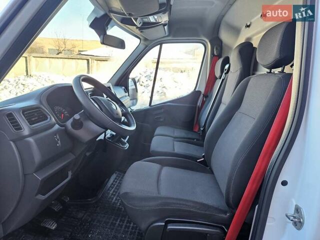 Белый Рено Мастер, объемом двигателя 2.3 л и пробегом 190 тыс. км за 19900 $, фото 57 на Automoto.ua