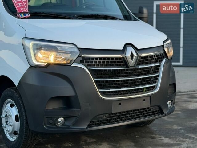 Белый Рено Мастер, объемом двигателя 2.3 л и пробегом 205 тыс. км за 29500 $, фото 21 на Automoto.ua