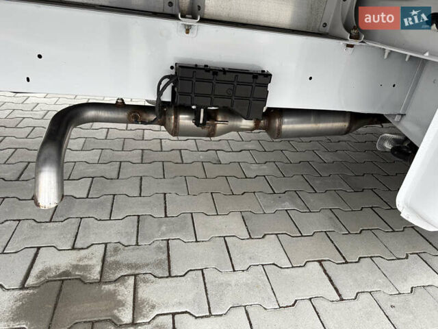 Белый Рено Мастер, объемом двигателя 0 л и пробегом 199 тыс. км за 26500 $, фото 27 на Automoto.ua