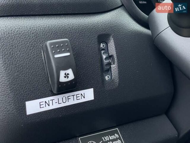 Белый Рено Мастер, объемом двигателя 2.3 л и пробегом 227 тыс. км за 24155 $, фото 37 на Automoto.ua