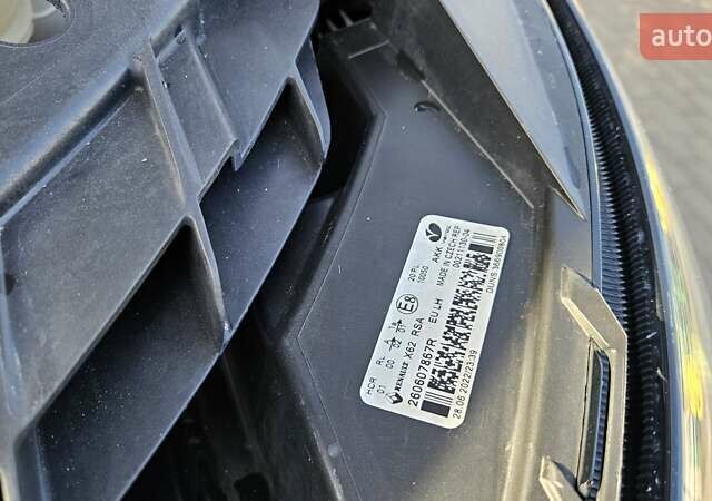 Білий Рено Мастєр, об'ємом двигуна 2.3 л та пробігом 103 тис. км за 23800 $, фото 49 на Automoto.ua