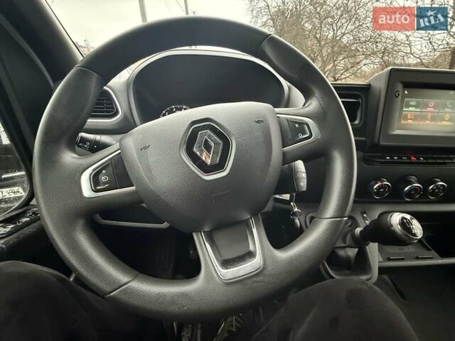 Белый Рено Мастер, объемом двигателя 2.3 л и пробегом 87 тыс. км за 27800 $, фото 12 на Automoto.ua