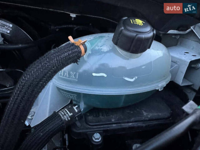 Білий Рено Мастєр, об'ємом двигуна 0 л та пробігом 193 тис. км за 21900 $, фото 104 на Automoto.ua