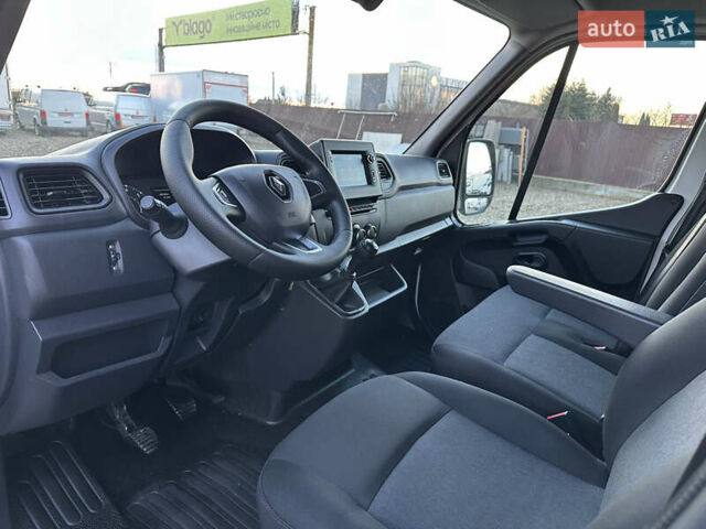 Белый Рено Мастер, объемом двигателя 2.3 л и пробегом 226 тыс. км за 27000 $, фото 18 на Automoto.ua