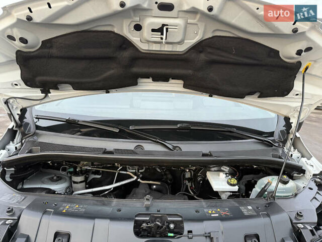 Білий Рено Мастєр, об'ємом двигуна 0 л та пробігом 203 тис. км за 21500 $, фото 51 на Automoto.ua