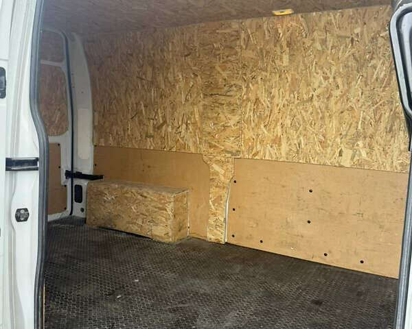 Білий Рено Мастєр, об'ємом двигуна 2.3 л та пробігом 241 тис. км за 22373 $, фото 18 на Automoto.ua