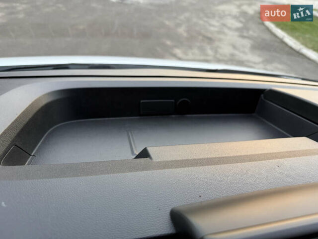 Білий Рено Мастєр, об'ємом двигуна 0 л та пробігом 203 тис. км за 21500 $, фото 46 на Automoto.ua