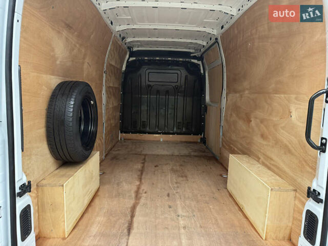 Белый Рено Мастер, объемом двигателя 2.3 л и пробегом 195 тыс. км за 22100 $, фото 40 на Automoto.ua