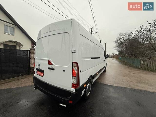 Белый Рено Мастер, объемом двигателя 2.3 л и пробегом 87 тыс. км за 27800 $, фото 5 на Automoto.ua