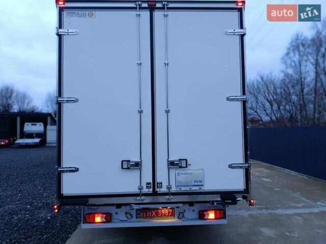 Белый Рено Мастер, объемом двигателя 2.3 л и пробегом 288 тыс. км за 21999 $, фото 43 на Automoto.ua