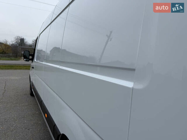 Белый Рено Мастер, объемом двигателя 2.3 л и пробегом 195 тыс. км за 22100 $, фото 22 на Automoto.ua