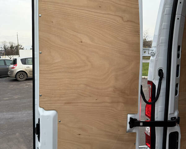 Білий Рено Мастєр, об'ємом двигуна 0 л та пробігом 203 тис. км за 21500 $, фото 29 на Automoto.ua