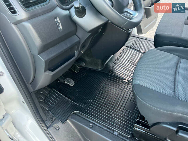 Білий Рено Мастєр, об'ємом двигуна 0 л та пробігом 279 тис. км за 21500 $, фото 50 на Automoto.ua