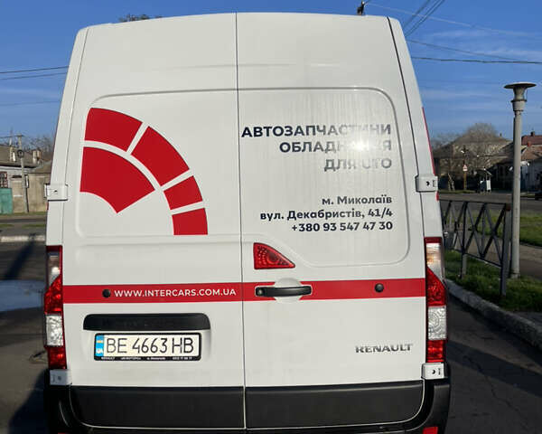 Білий Рено Мастєр, об'ємом двигуна 2.3 л та пробігом 220 тис. км за 25000 $, фото 2 на Automoto.ua