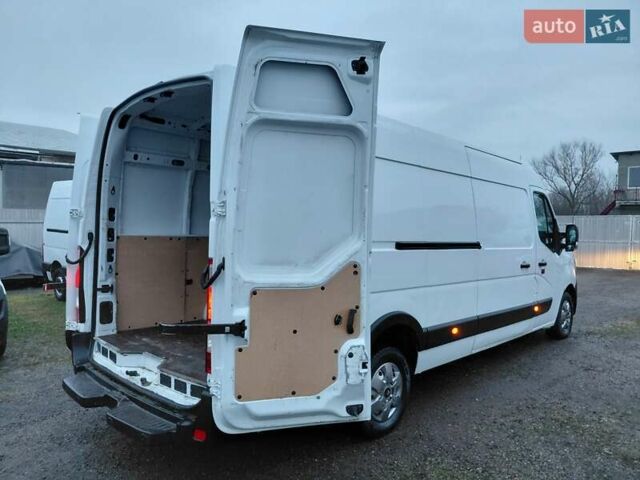 Белый Рено Мастер, объемом двигателя 2.3 л и пробегом 92 тыс. км за 25000 $, фото 16 на Automoto.ua