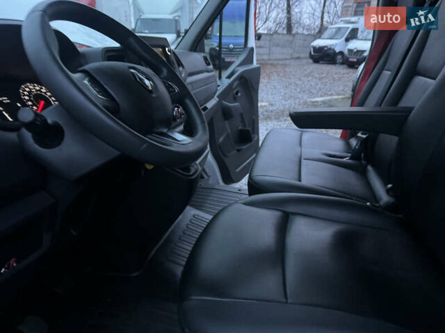 Білий Рено Мастєр, об'ємом двигуна 2.3 л та пробігом 122 тис. км за 32900 $, фото 33 на Automoto.ua