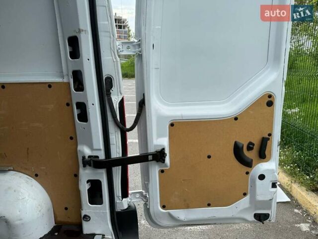 Білий Рено Мастєр, об'ємом двигуна 2.3 л та пробігом 94 тис. км за 27000 $, фото 75 на Automoto.ua
