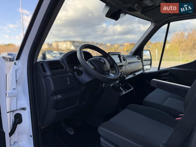 Белый Рено Мастер, объемом двигателя 0 л и пробегом 224 тыс. км за 22200 $, фото 45 на Automoto.ua