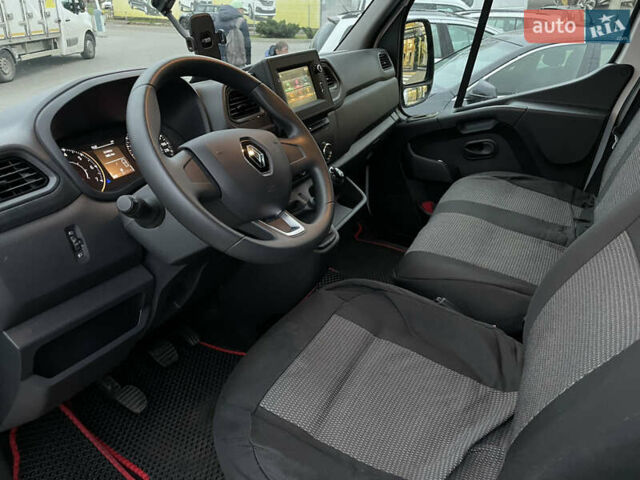 Белый Рено Мастер, объемом двигателя 2.3 л и пробегом 57 тыс. км за 26999 $, фото 9 на Automoto.ua