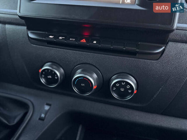 Білий Рено Мастєр, об'ємом двигуна 0 л та пробігом 193 тис. км за 21900 $, фото 60 на Automoto.ua